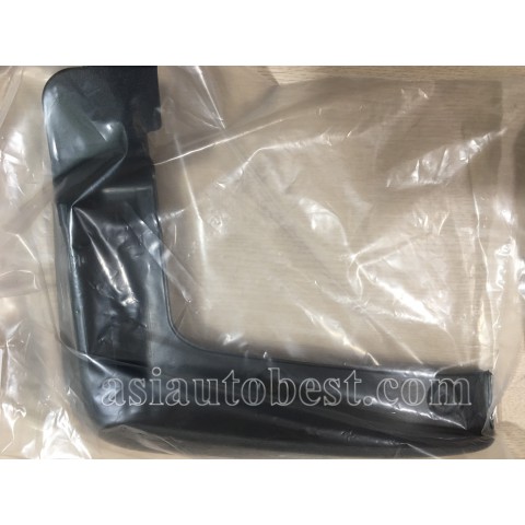 Chắn bùn bánh xe trước phải